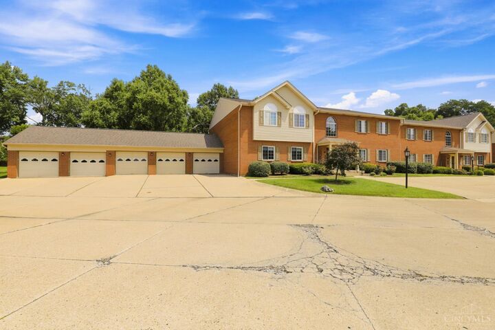 Property Photo: 5654 Bridgetown Road OH 45248