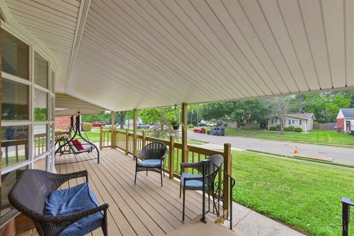 Property Photo:  605 Jackson Lane  OH 45044 