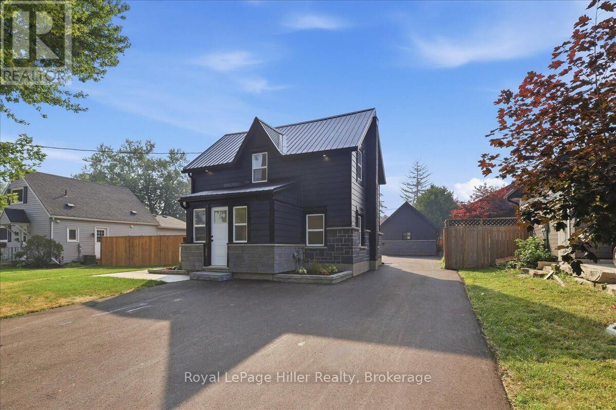 Property Photo: 361 Nelson Street ON N5A 2K7
