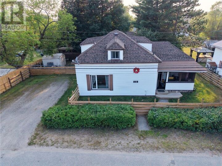 415 Wood Street — photo 1