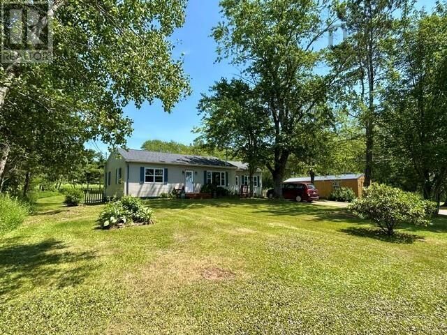 Property Photo:  197 Highway 2  NS B0N 1C0 