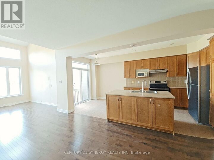 Property Photo: 987 Klondike Road ON K2W 0E3