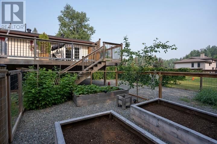 Property Photo: 2060 Glenoah Ave ON P7K 1J1
