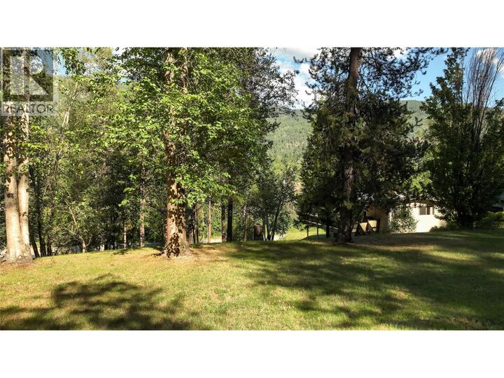 Property Photo:  3108 1st Avenue  BC V1N 2R3 