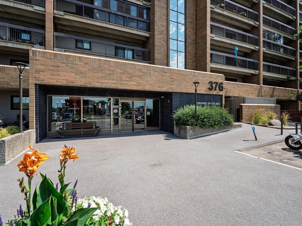 Property Photo: 376 Osborne Street MB R3L 2V3
