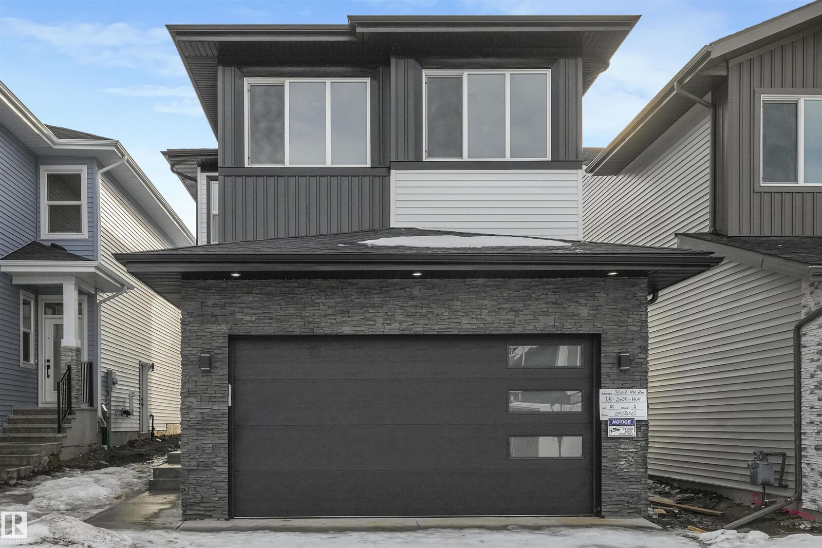 Property Photo: 3507 44 Avenue AB T4X 3G9