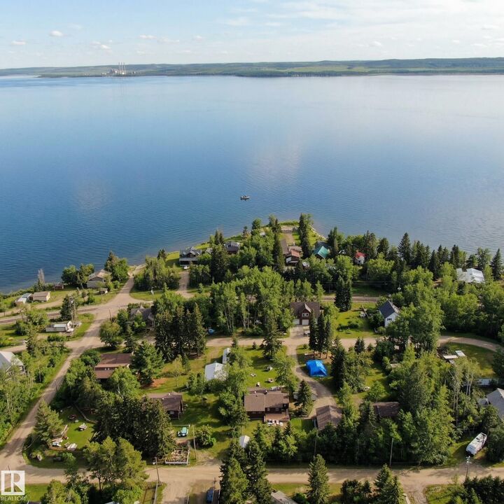 Property Photo: 4521 Lakeshore Road 128 AB T0E 2K0