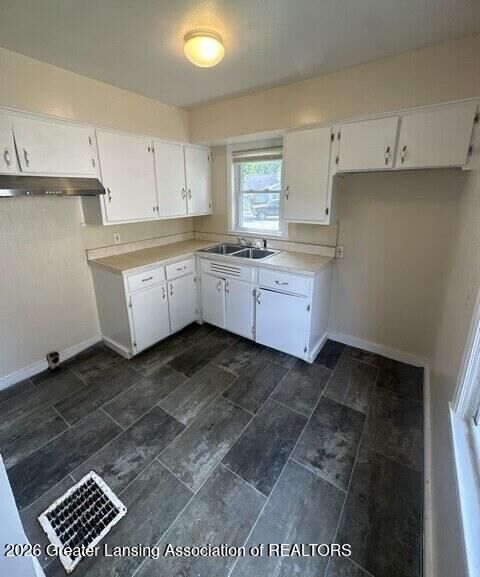 Property Photo: 815 Woodbine Avenue MI 48910