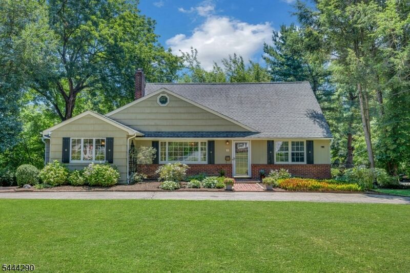 Property Photo:  18 Yorke Rd  NJ 07046 