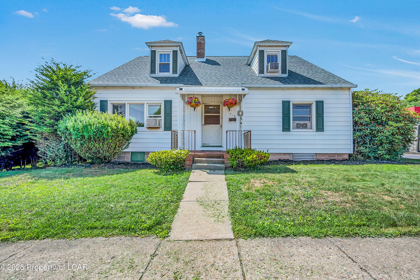 Property Photo:  418 Allegheny Street  PA 18661 