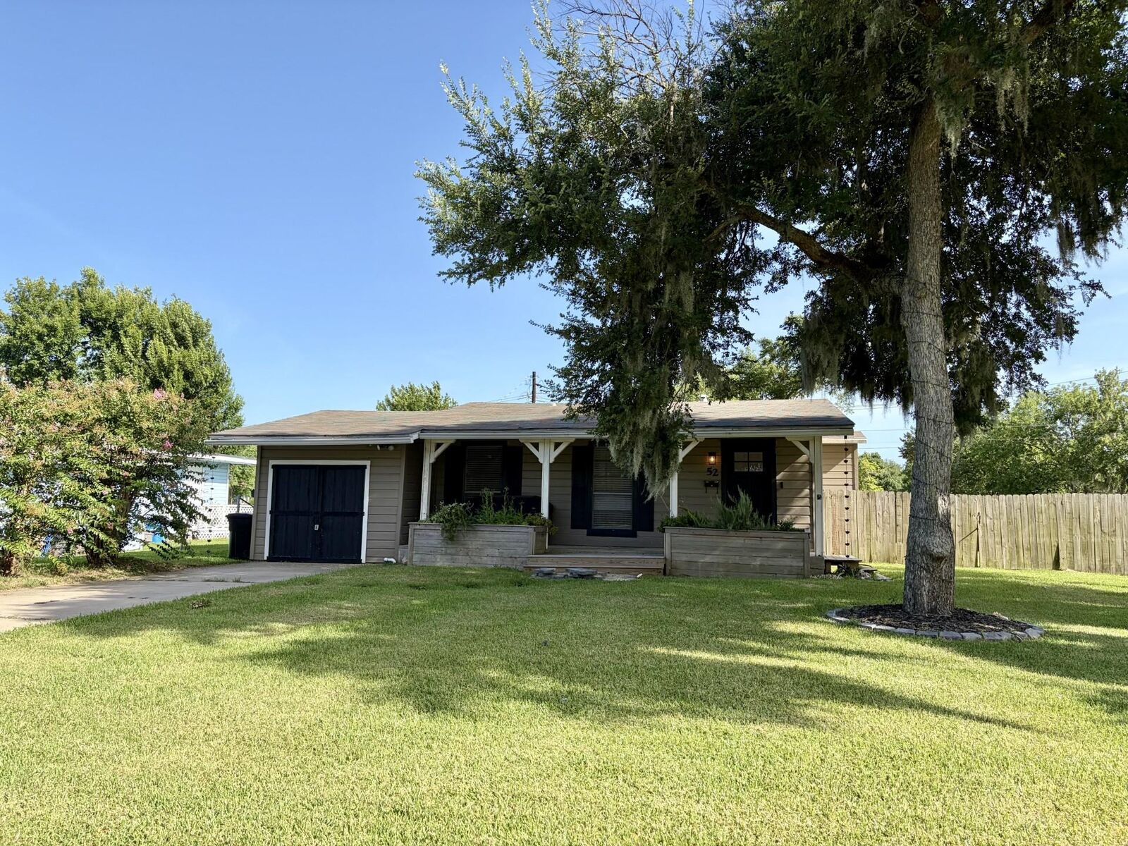Property Photo: 52 Periwinkle Court TX 77566
