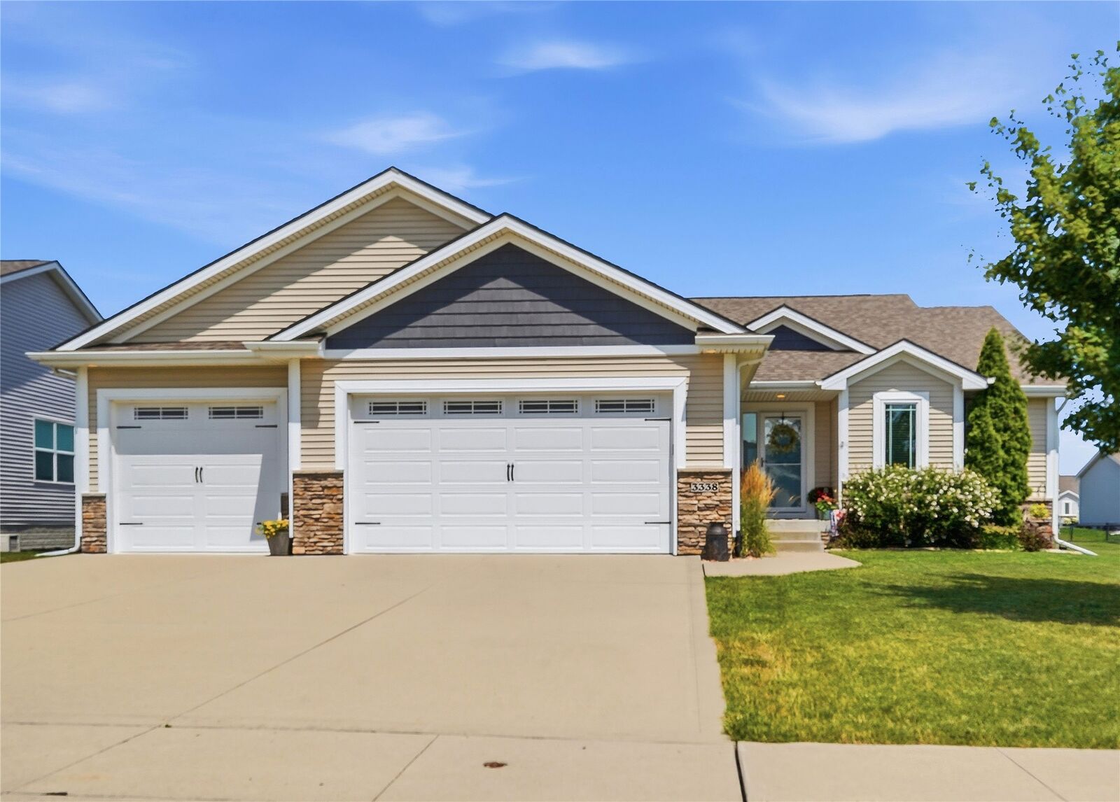 Property Photo:  3338 NW Trestle Point Drive  IA 50023 