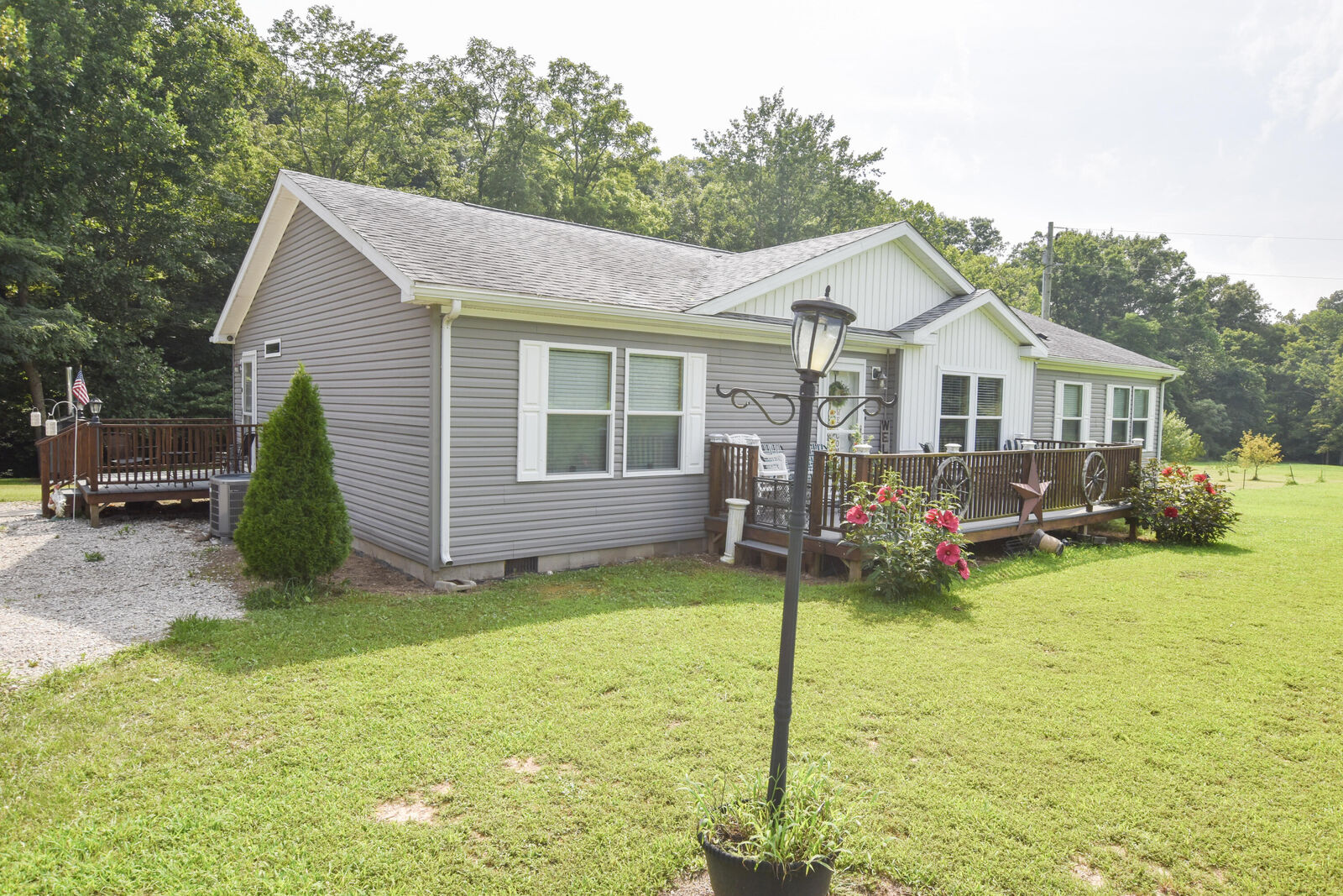 Property Photo: 444 May Hollow Road KY 41189