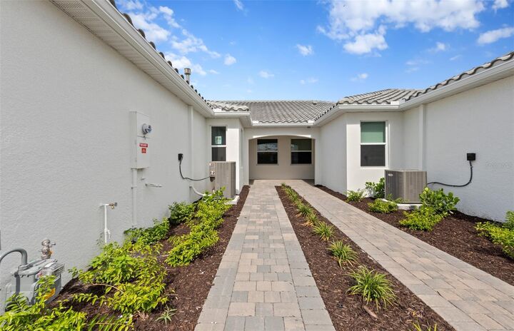 Property Photo:  27108 Clam Shell Court  FL 34223 