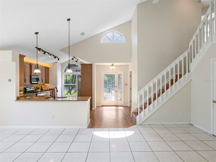 Property Photo: 416 Sand Pebble Cove FL 32750