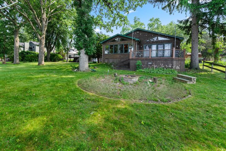 Property Photo: 4122 W Lake Shore Drive IL 60097