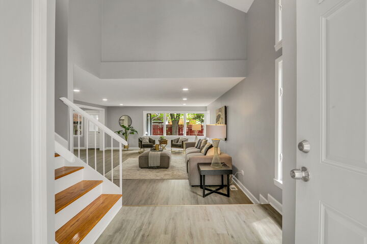 Property Photo: 127 N Victory Street IL 60085