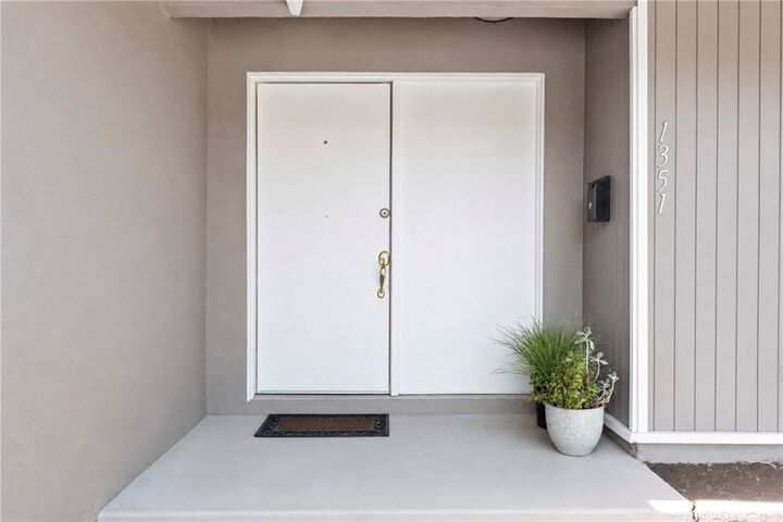 Property Photo:  1351 Avalon Street  CA 93405 