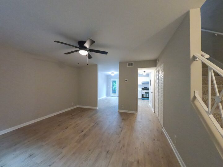Property Photo:  370 Wallace Rd C 9  TN 37211 
