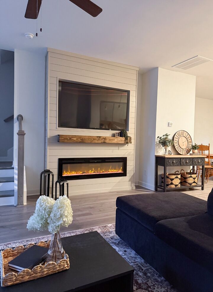 Property Photo:  221 Holywell Dr  TN 37066 