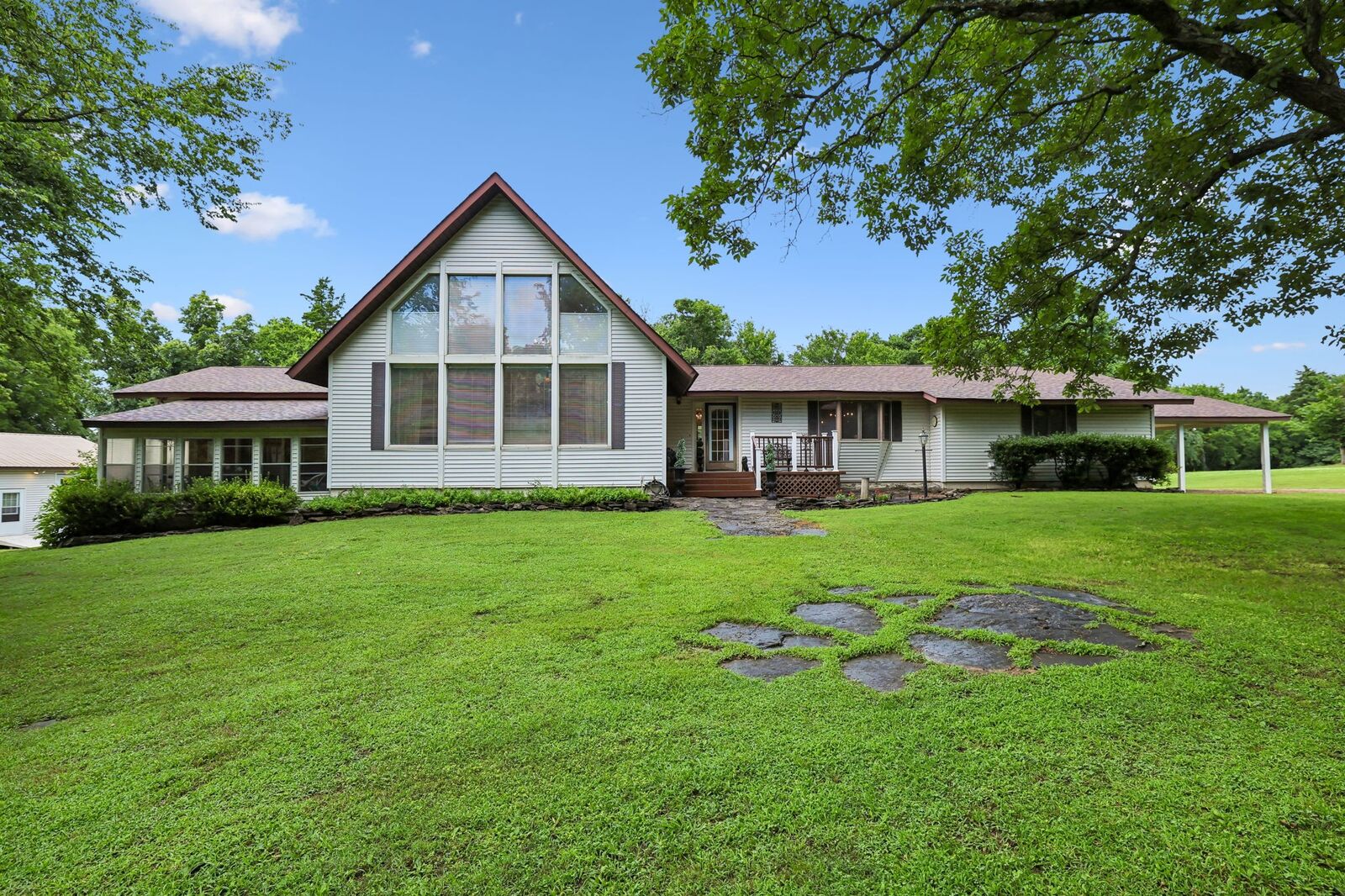 Property Photo:  11627 Bell Buckle Rd  TN 37020 