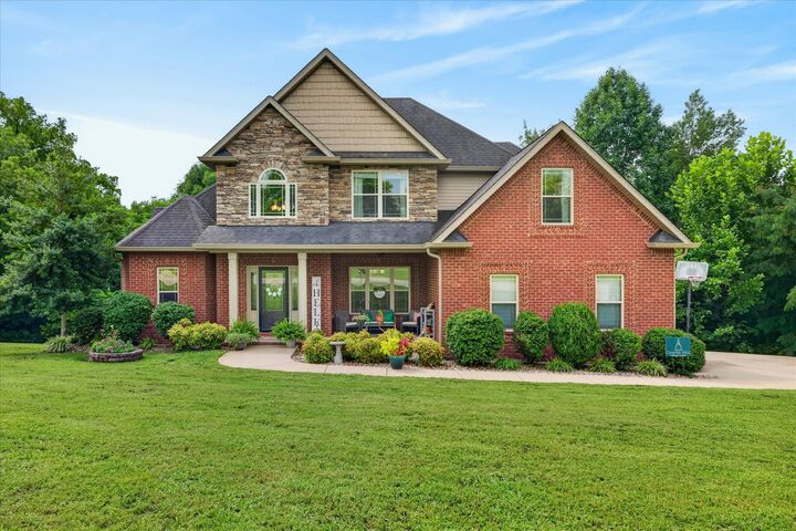 Property Photo: 2380 Lock B Rd N TN 37043
