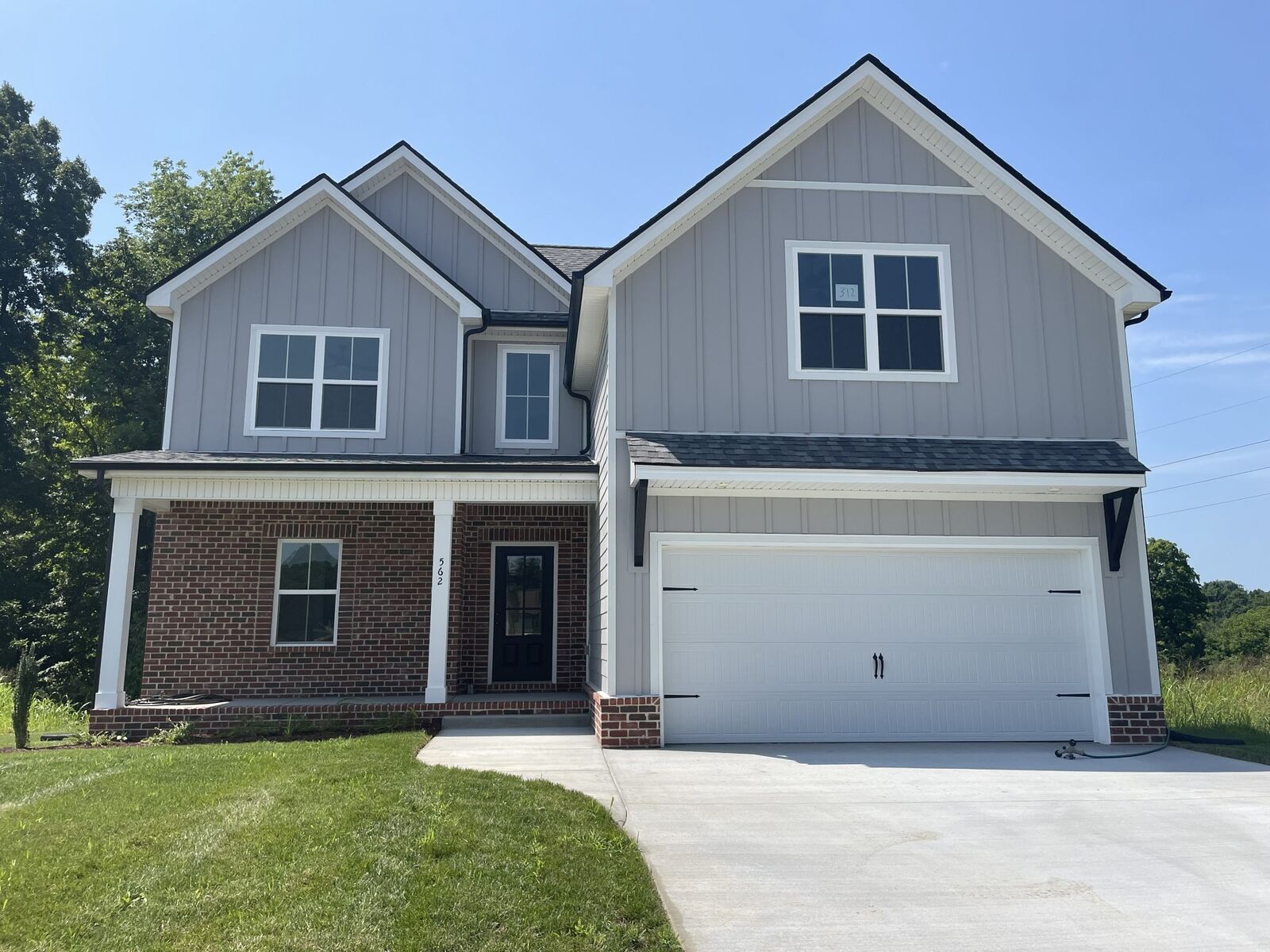 Property Photo: 562 Pongracz Way TN 37042