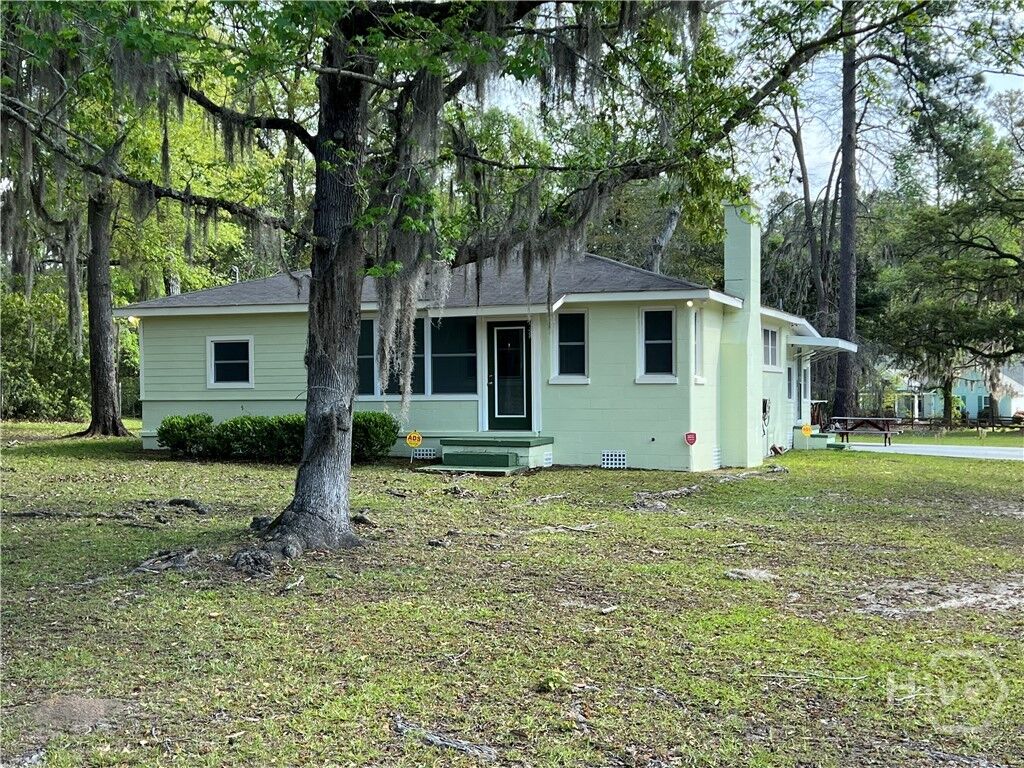 Property Photo:  1835 Hodgeville Road  GA 31326 