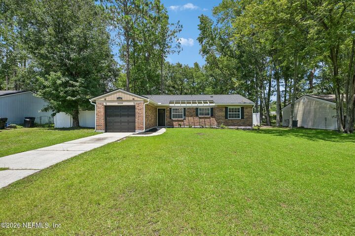 Property Photo:  2702 Pinewood Boulevard N  FL 32068 