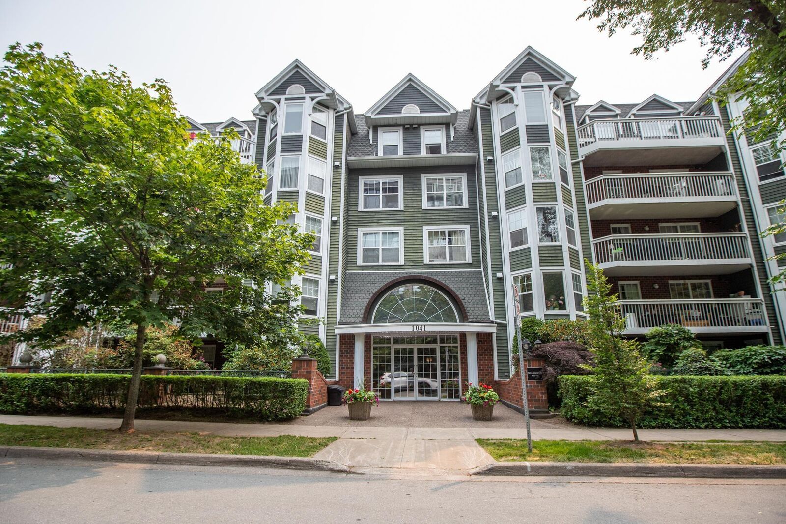Property Photo:  204 1041 Wellington Street  NS B3H 4P5 