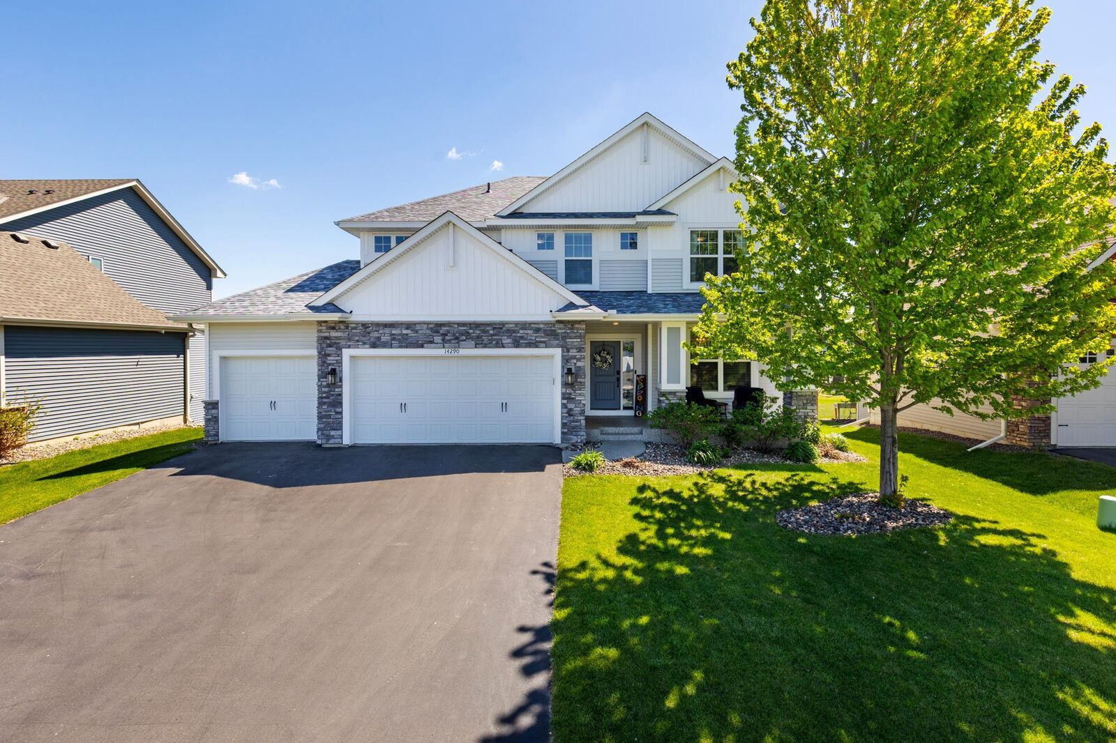 Property Photo: 14290 Aldborough Avenue MN 55068