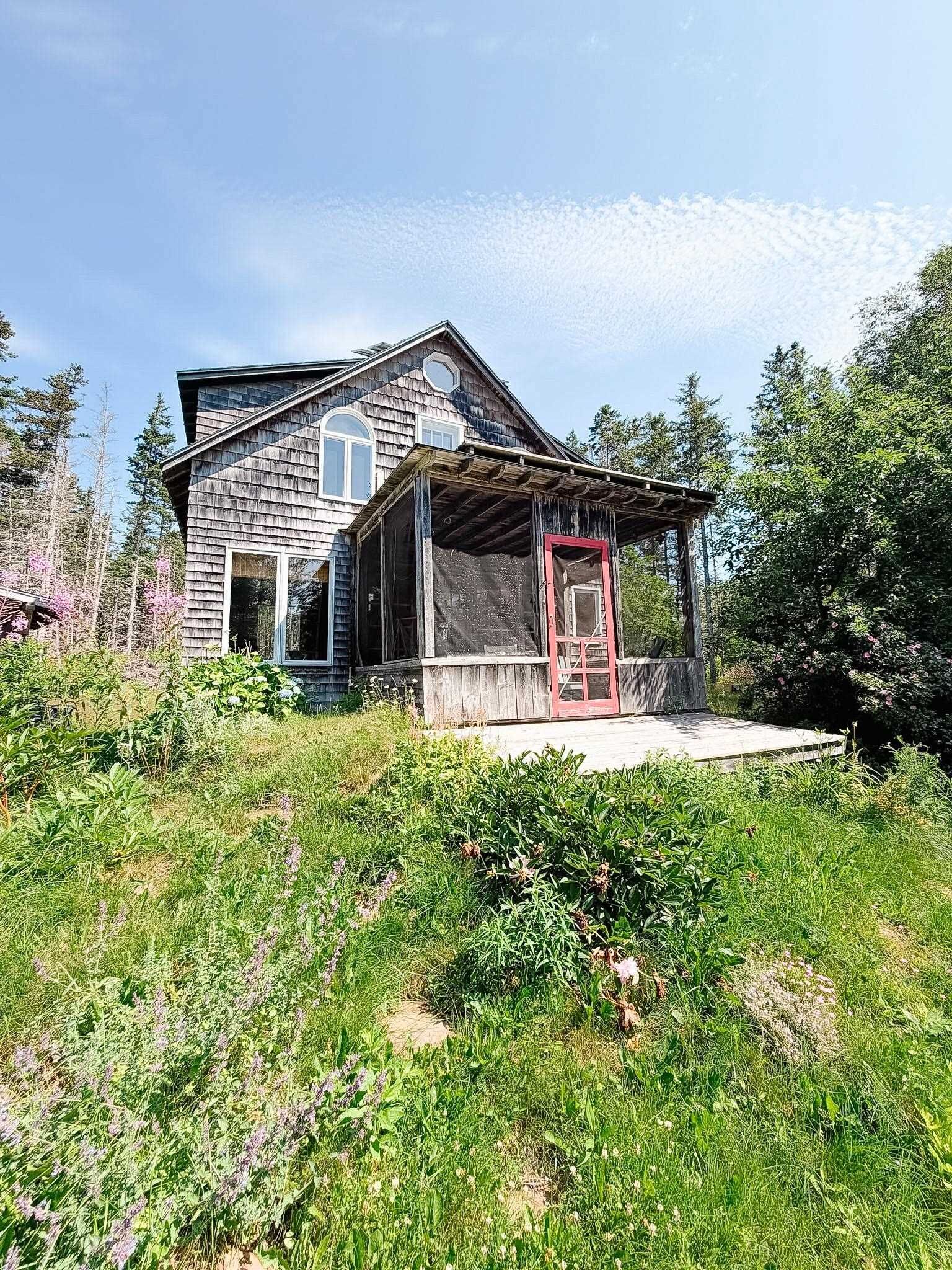 Property Photo: 63 Johnstons Road PE C0A 1L0