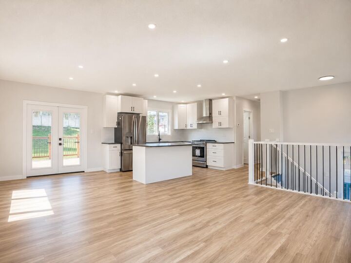 Property Photo: 10902 97th Avenue AB T0E 0Y0