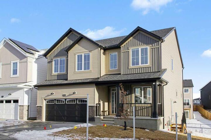 Property Photo: 3034 Southwinds Place SW AB T4B 5T9