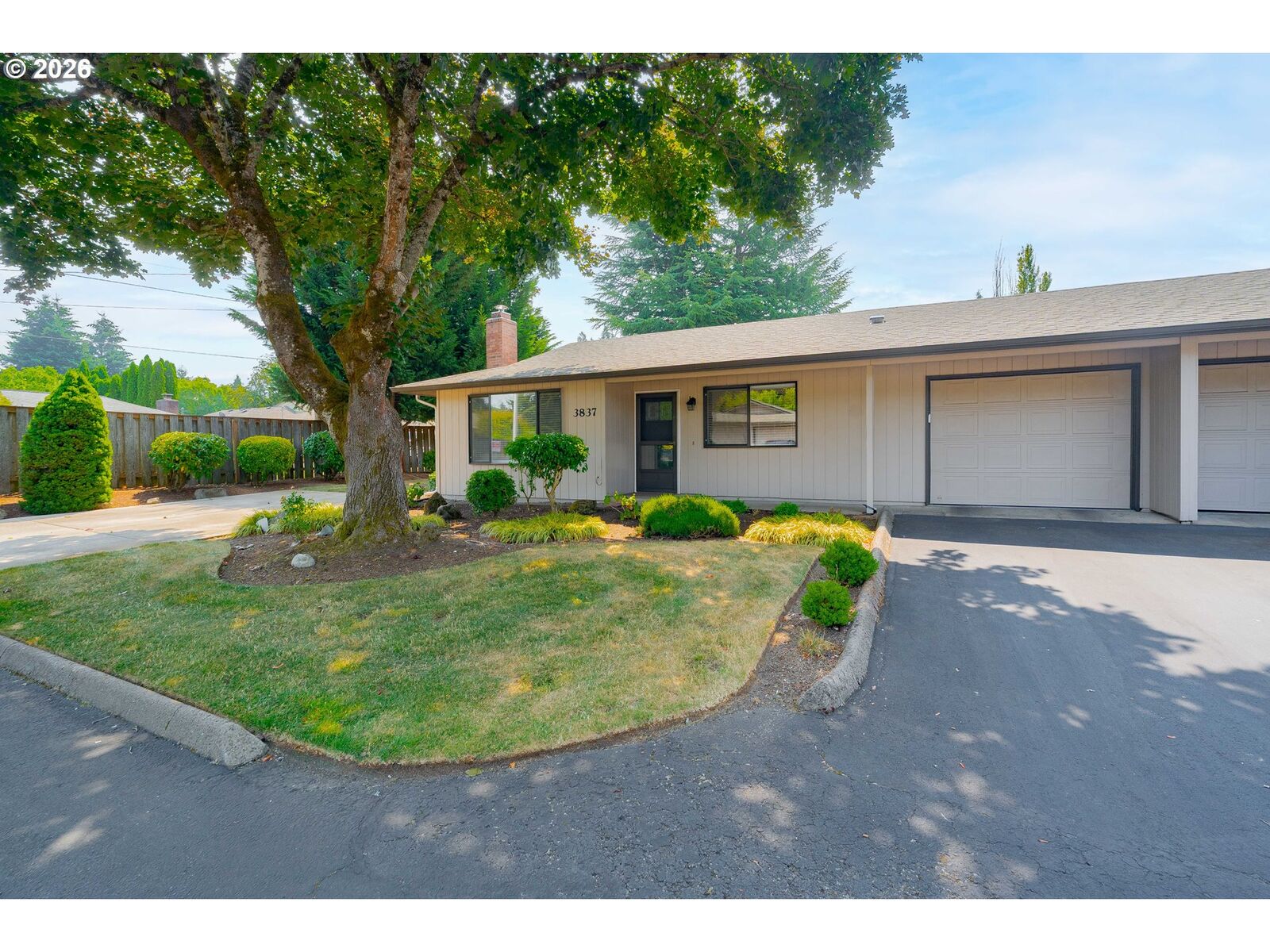 Property Photo:  3837 NE 45th St  WA 98661 