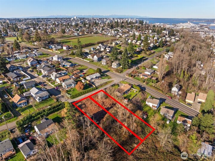 Property Photo: 3561 E N Street WA 98404