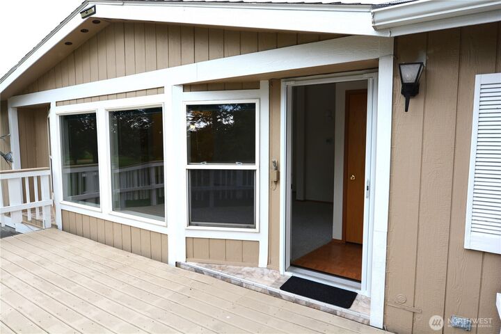 Property Photo: 4828 Road 3.7 NE WA 98837