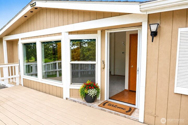 Property Photo: 4828 Road 3.7 NE WA 98837