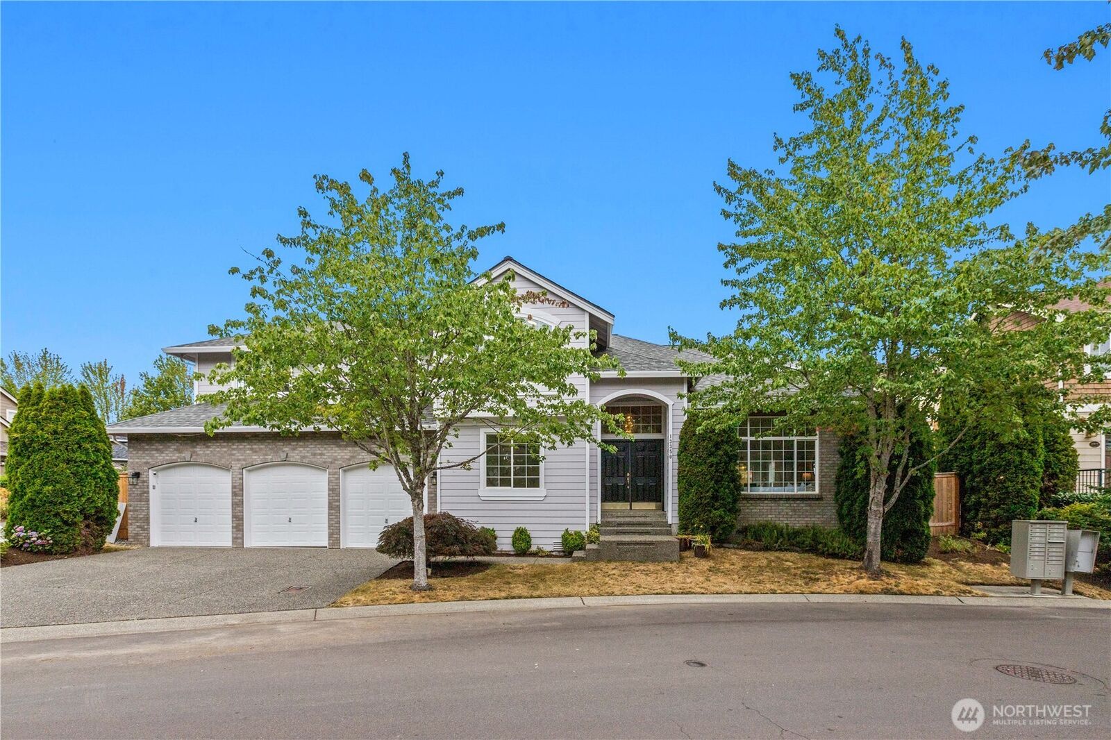 Property Photo: 13350 NE 134th Place WA 98034