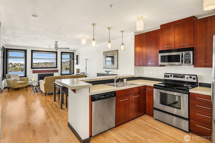Property Photo:  655  Crockett Street B301  WA 98109 