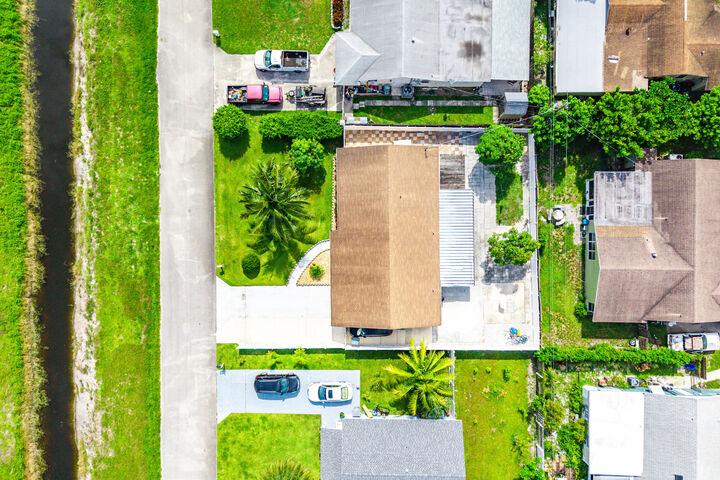 Property Photo:  3632 Noreen Avenue  FL 33436 