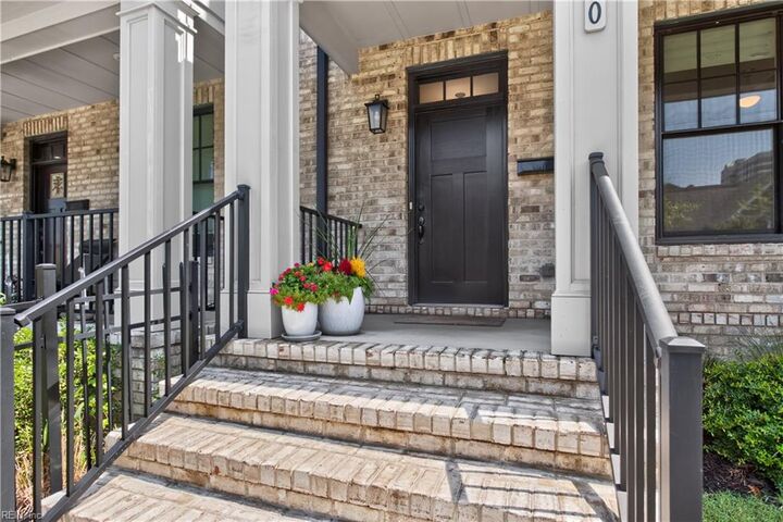 Property Photo:  830 Redgate Ave  VA 23507 