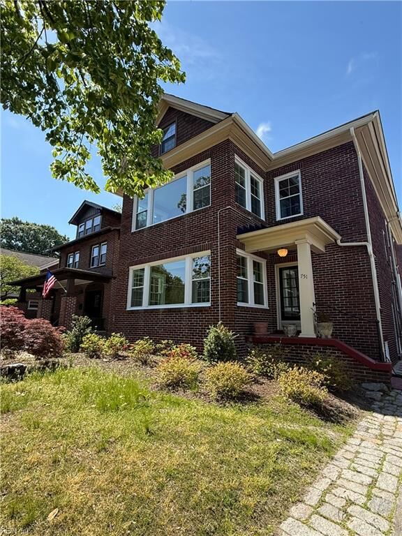 Property Photo:  751 Shirley Ave 2  VA 23517 