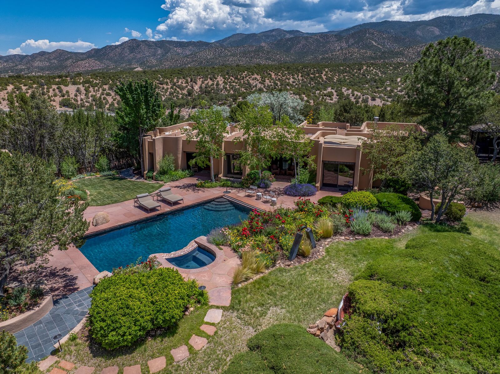 Property Photo:  24 SW Paseo Encantado  NM 87506 