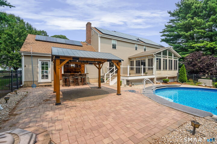 Property Photo: 260 Lexington Road CT 06033