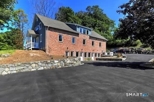 Property Photo: 32 Portland Avenue Unit #3 CT 06896