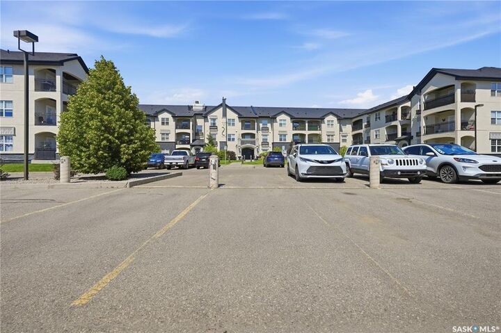 1545 Neville Drive 313 — photo 1