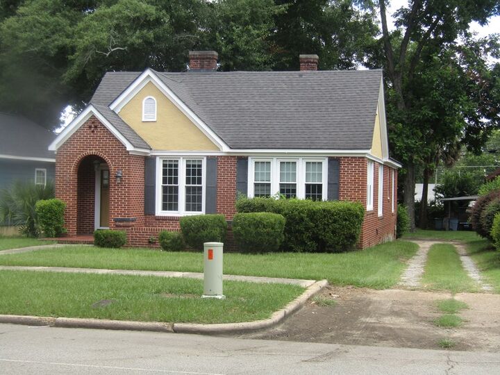 Property Photo:  608 S Main  GA 31750 