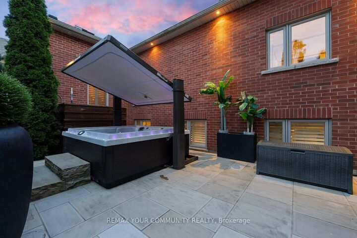 Property Photo: 48 May Avenue ON L4C 3S6