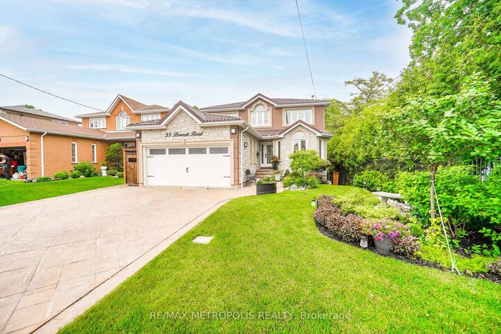 Property Photo: 37 Bennett Road ON M1E 3Y1